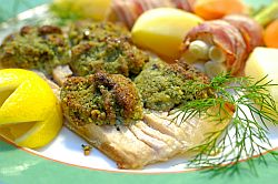 Karpfenfilet mit Kräuterkruste - Foto BMLFUW/Rita Newman Karpfenfilet mit Kräuterkruste