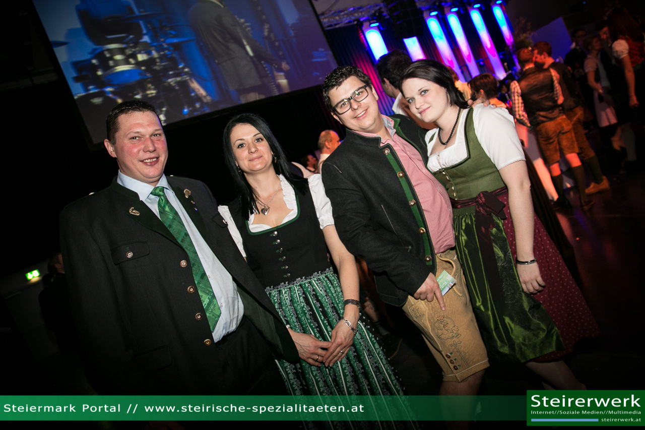 Steirer Tracht Dirndl Bauernbundball