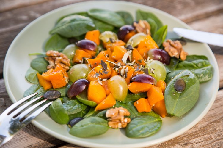 Herbstsalat mit Kürbis &amp; Trauben » Rezept von Steirische Spezialitäten