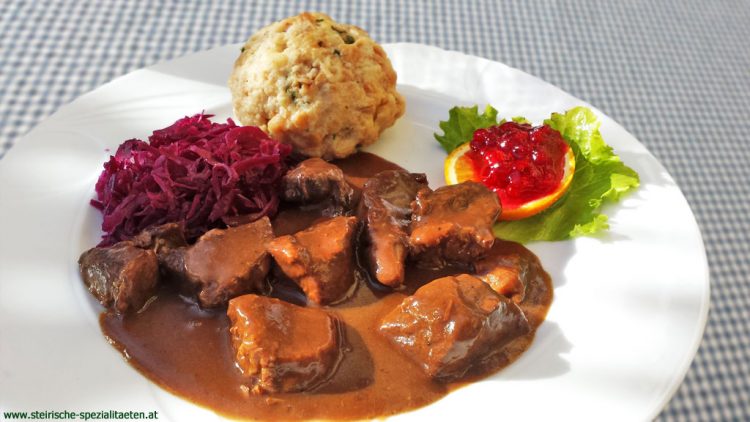 Das Hirschgulasch Rezept | Steirische Spezialitäten