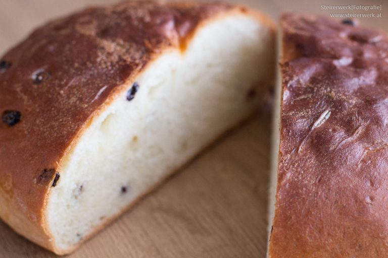 Osterbrot - Weihbrot backen » Rezept von Steirische Spezialitäten