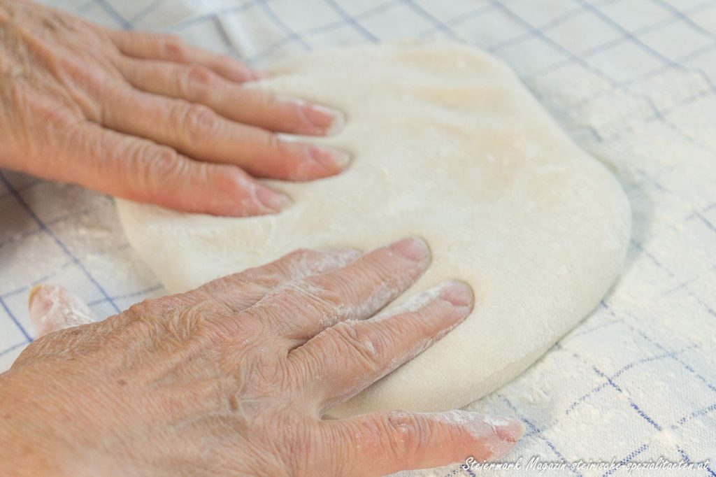 Apple strudel dough