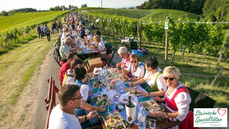 Tafel an der Weinstraße