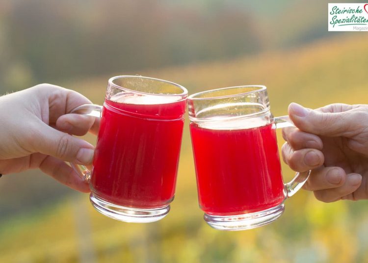 Joghurtdressing » Schnelles Rezept für ein leichtes Salatdressing