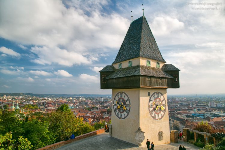Sehenswürdigkeit Uhrturm Graz Wahrzeichen