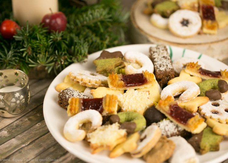 Vanillekipferl Rezept mit Nüssen - Mamas Weihnachtsklassiker