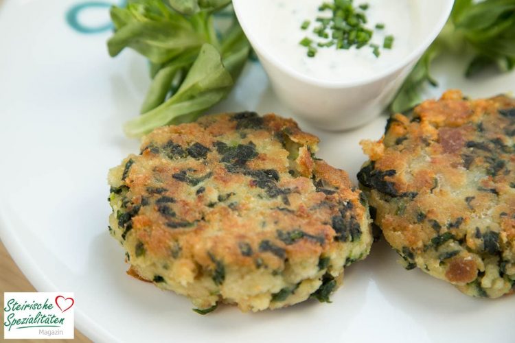 Spinatlaibchen mit Kräuter-Joghurt-Dip