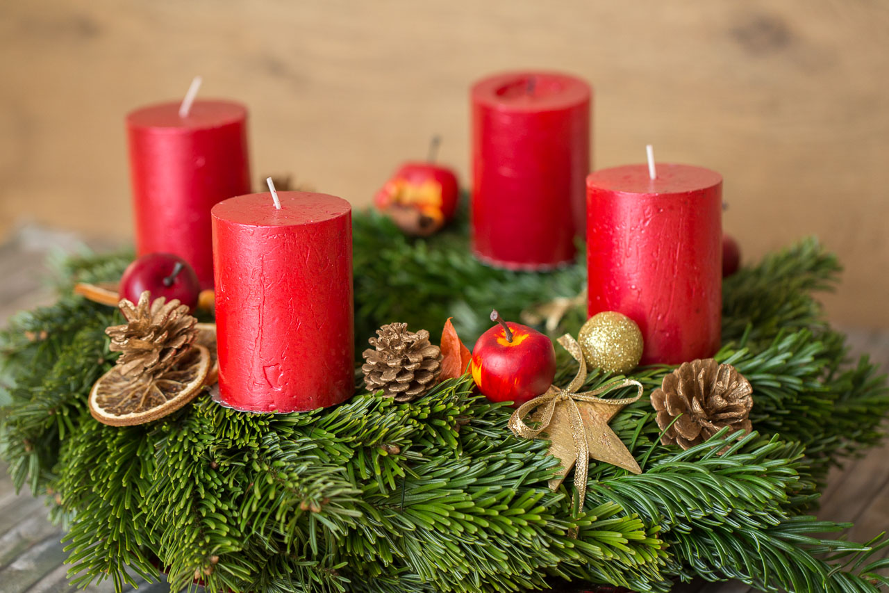 Adventkranz binden