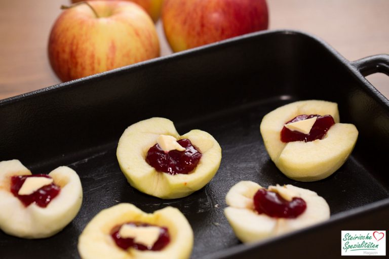 Bratapfel mit Nüssen und Aprikosenfüllung