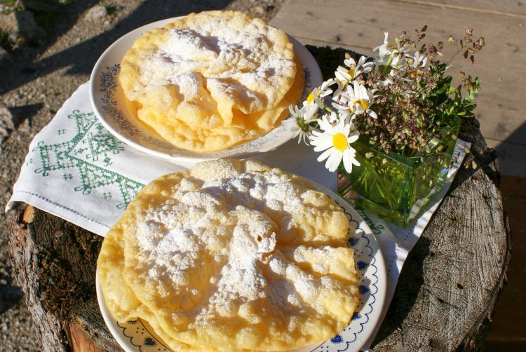 Heiligengeistkrapfen Rezept