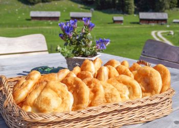 Schüsserlkrapfen Rezept