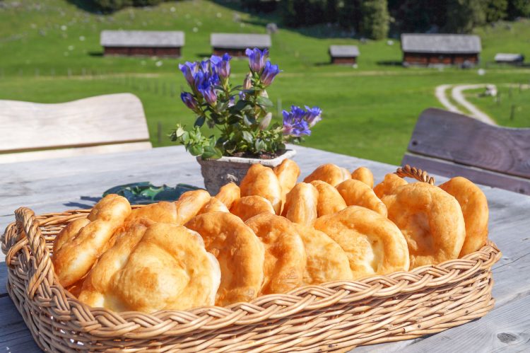 Schüsserlkrapfen Rezept