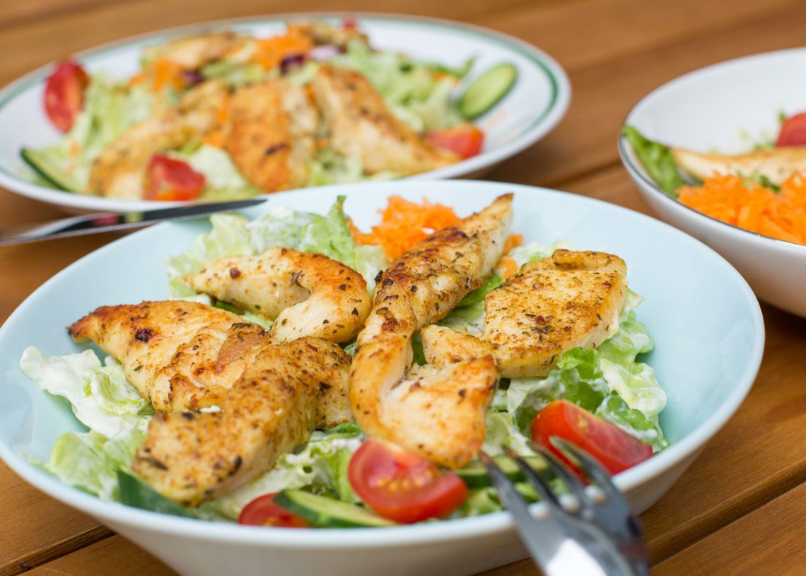 Röhrlsalat mit warmen Erdäpfeln (Löwenzahnsalat) | REZEPT