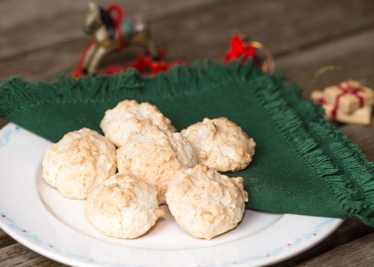 Vanillekipferl Rezept mit Nüssen - Mamas Weihnachtsklassiker